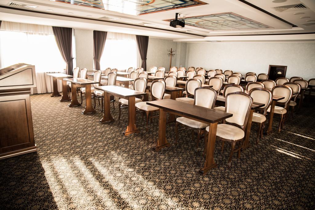 Hotel Giuliano Bragadiru المظهر الخارجي الصورة