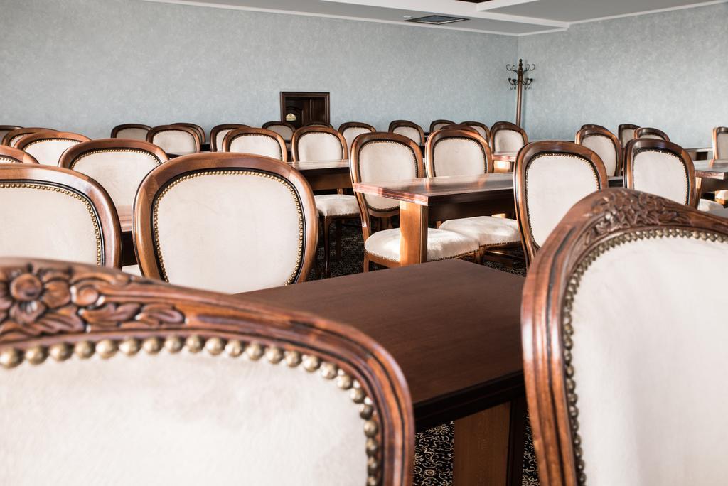 Hotel Giuliano Bragadiru المظهر الخارجي الصورة