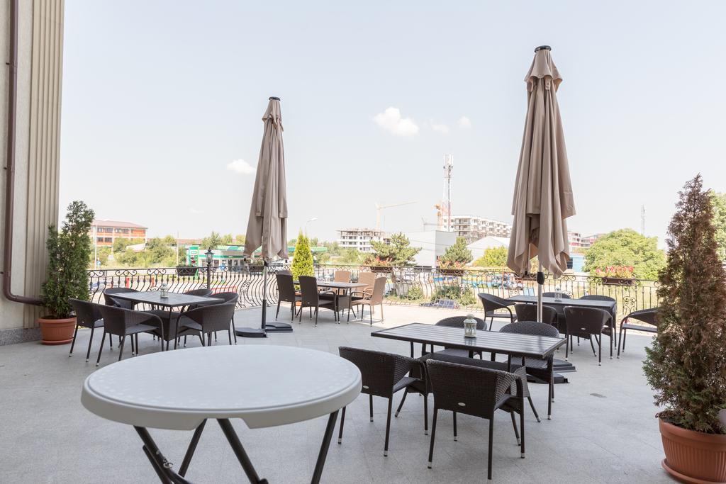 Hotel Giuliano Bragadiru المظهر الخارجي الصورة