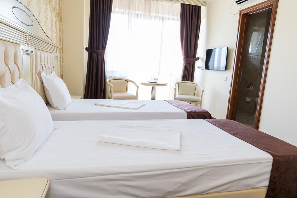 Hotel Giuliano Bragadiru المظهر الخارجي الصورة